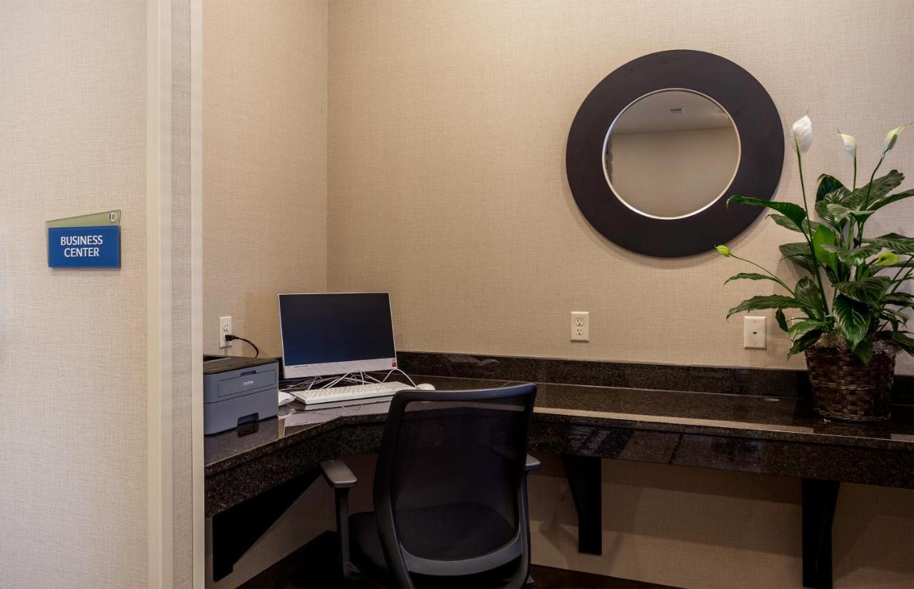 Cobblestone Inn & Suites - Brookville Esterno foto