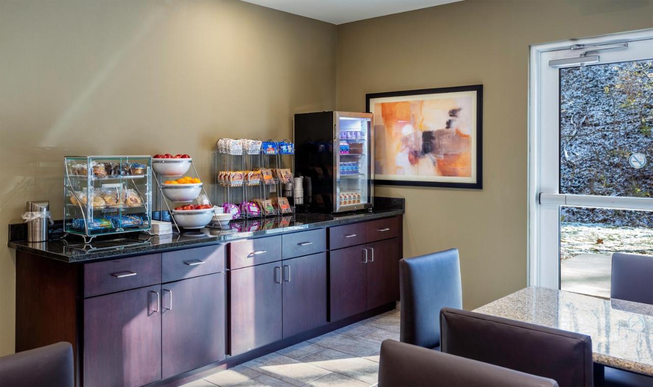 Cobblestone Inn & Suites - Brookville Esterno foto