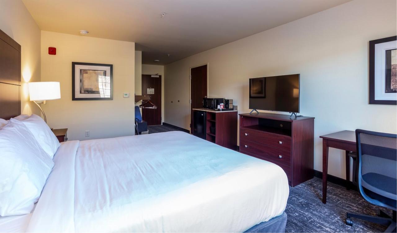 Cobblestone Inn & Suites - Brookville Esterno foto