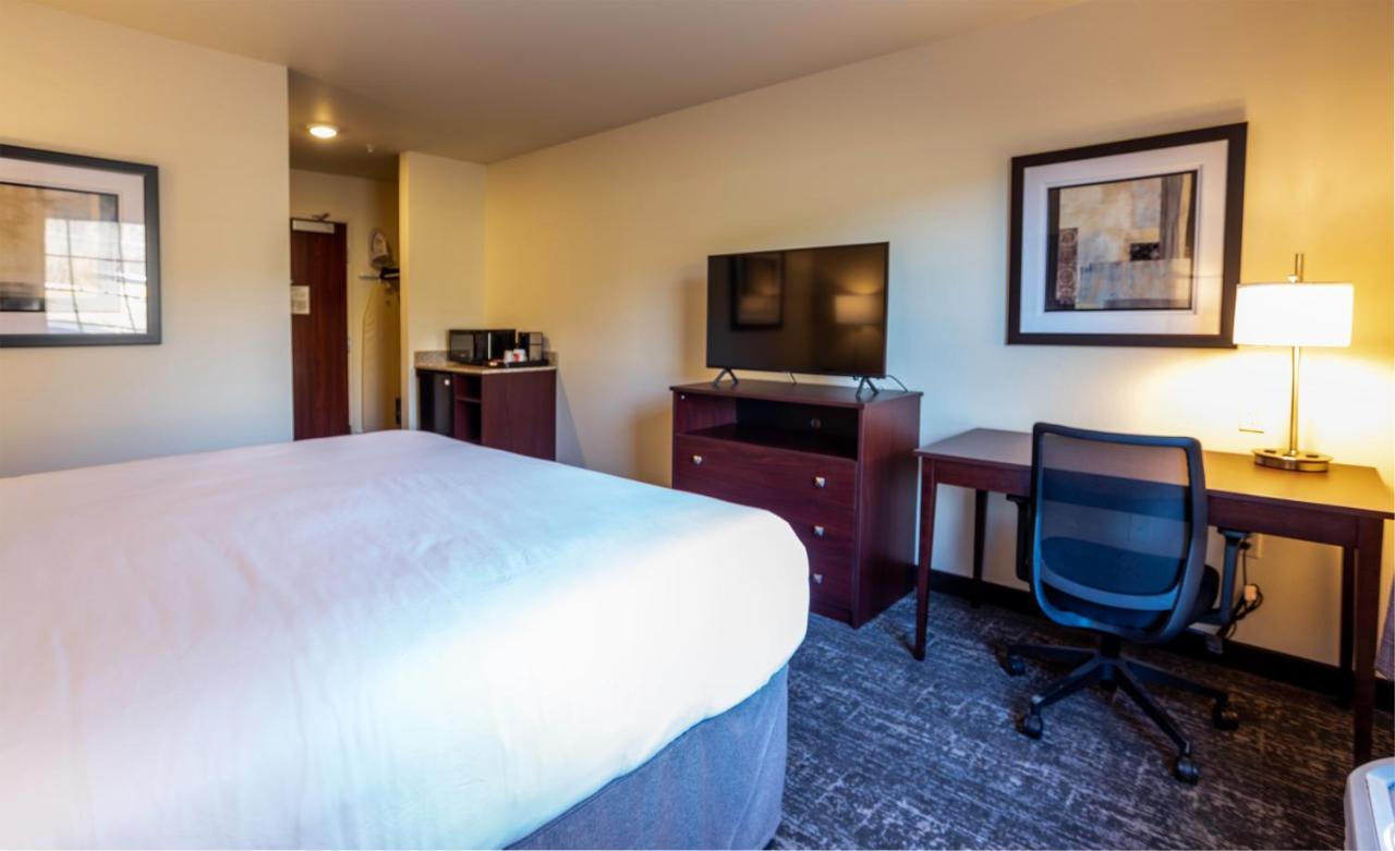Cobblestone Inn & Suites - Brookville Esterno foto